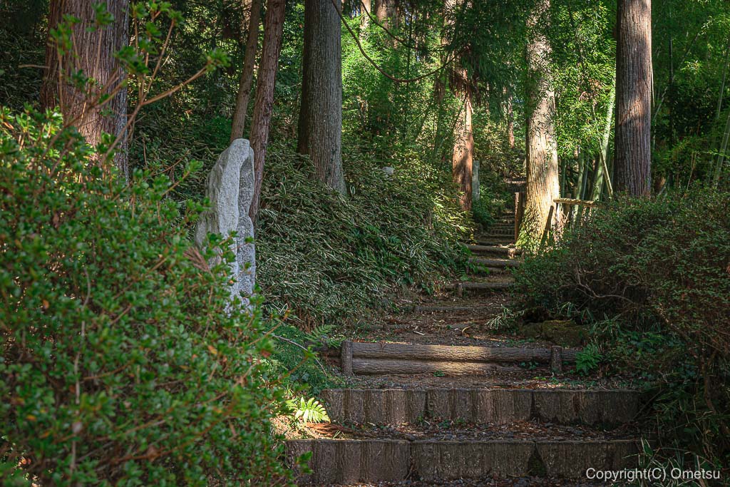 あきる野市・大悲願寺の、お遍路道