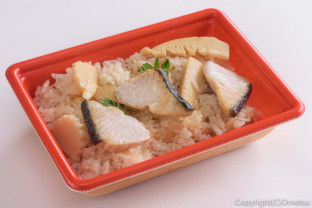 青梅・河辺、割烹・梅なごみの炊き込み御飯