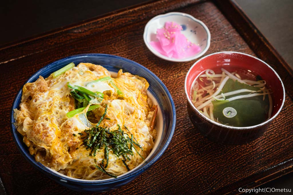 青梅・若草公園前の蕎麦店、さかもとの、さかもと丼