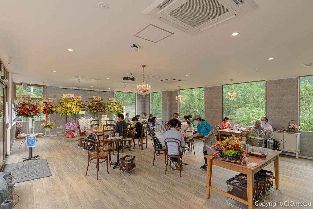 青梅市御岳のカフェ、ミタケテラス