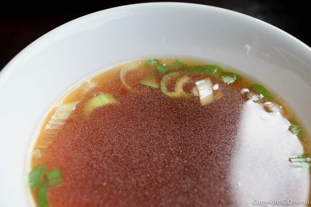 満北亭・瑞穂店の餃子定食のスープ