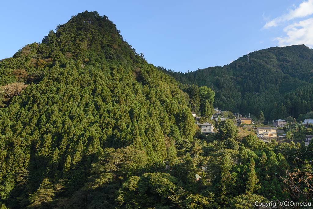 奥多摩むかし道からの、愛宕山