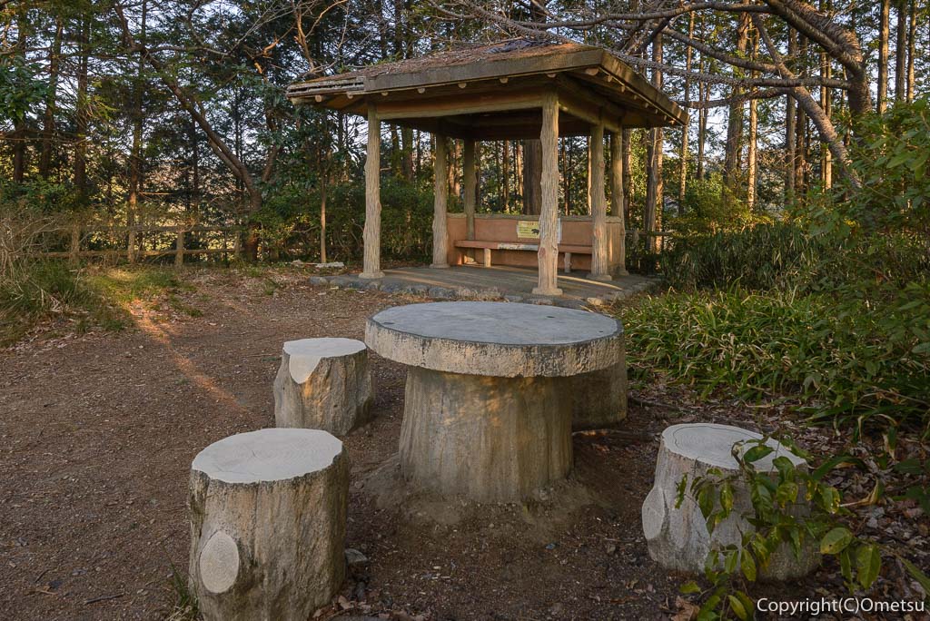 青梅市・永山丘陵の第三休憩所