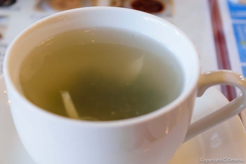瑞穂町・耕心館の、喫茶ストーリアのワカメスープ