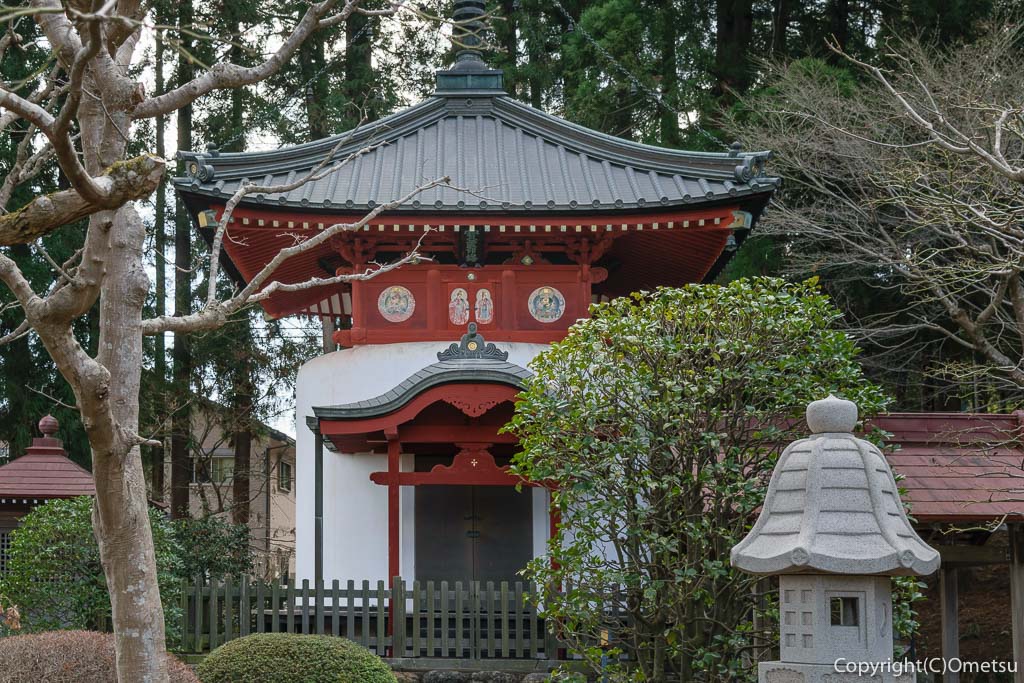 青梅市・成木の安楽寺の宝篋印塔