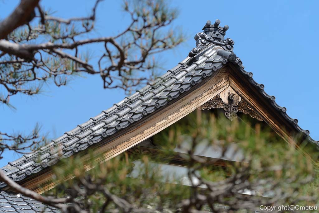 あきる野市・普門寺の本堂