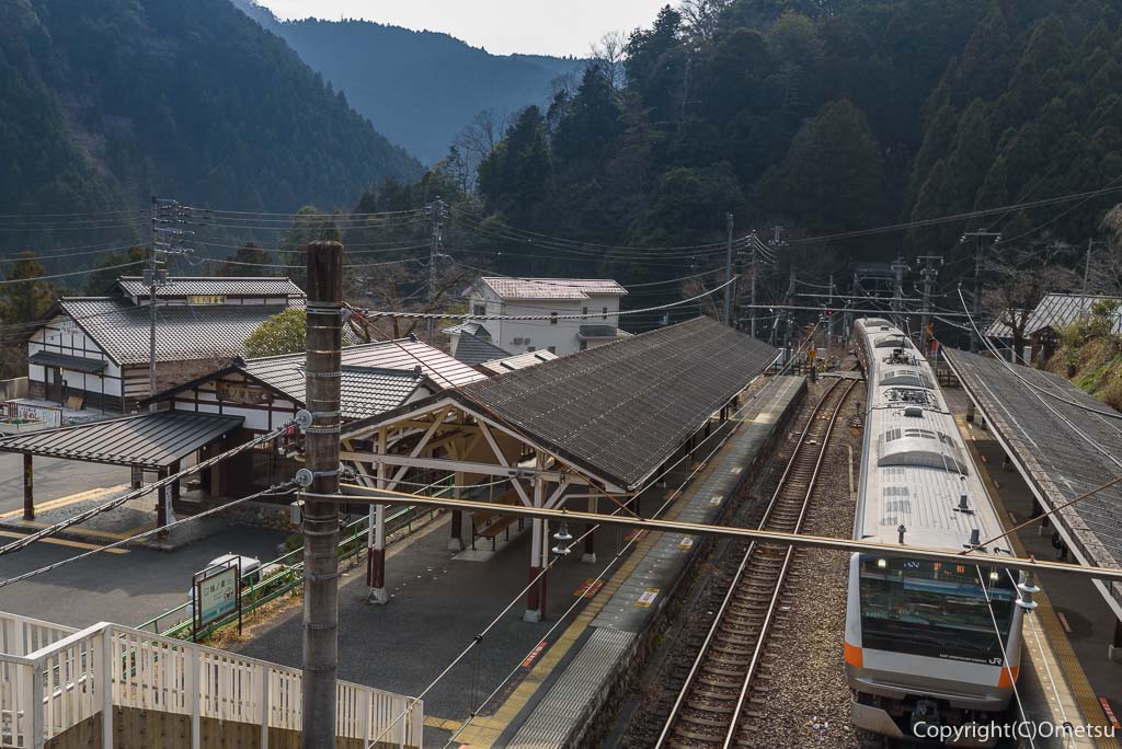 JR青梅線・鳩ノ巣駅