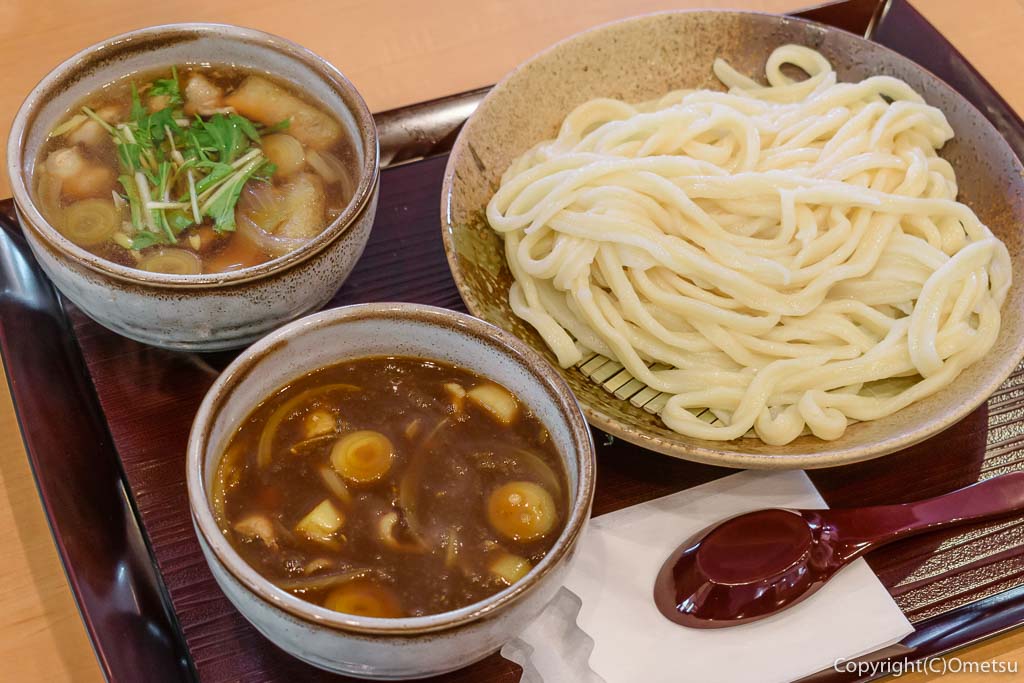 羽村市・神明台の「武蔵野うどん 竹國 羽村店」の、ダブル汁