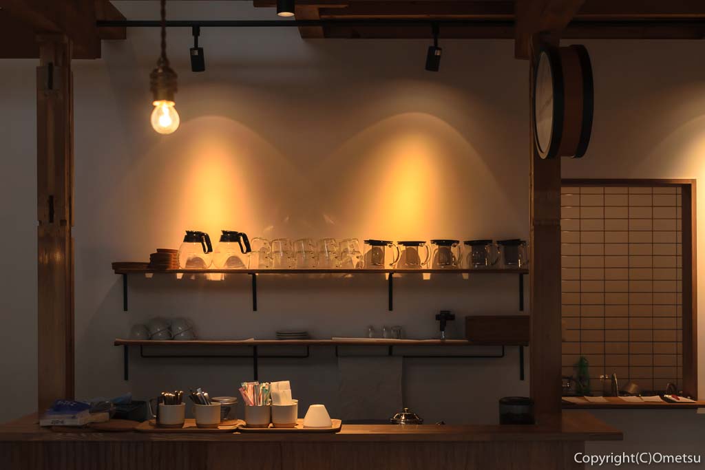 青梅市・駒木町の、maru.+BEANS CAFE（マル・プラス・ビーンズカフェ）の、コーヒー器具