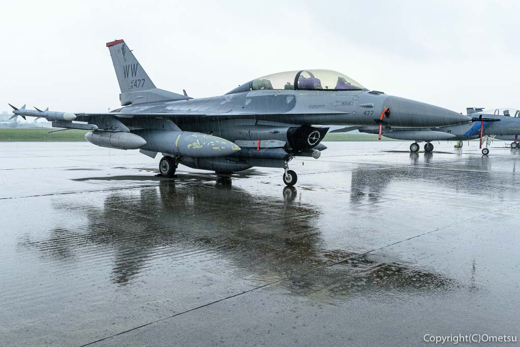 福生市・横田飛行場・日米友好祭の、F-16ファイティングファルコン