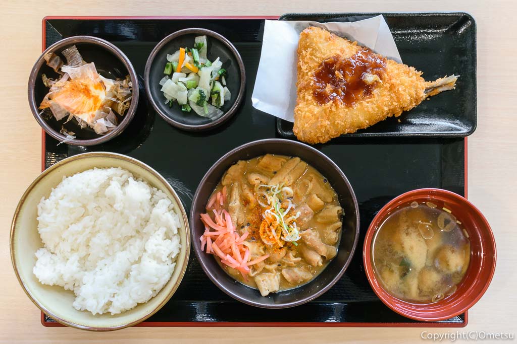 「ゆで太郎・もつ次郎 瑞穂店」の、もつ煮定食