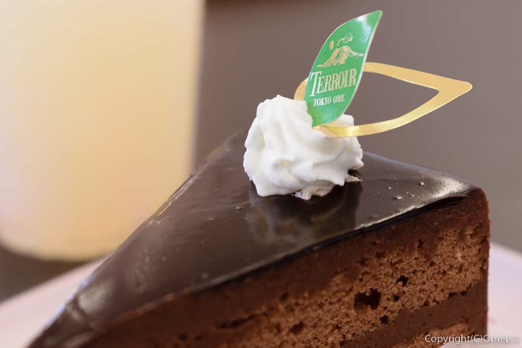 青梅市・今寺のケーキ店、パティスリー テロワールの、濃厚ショコラのチョコレート