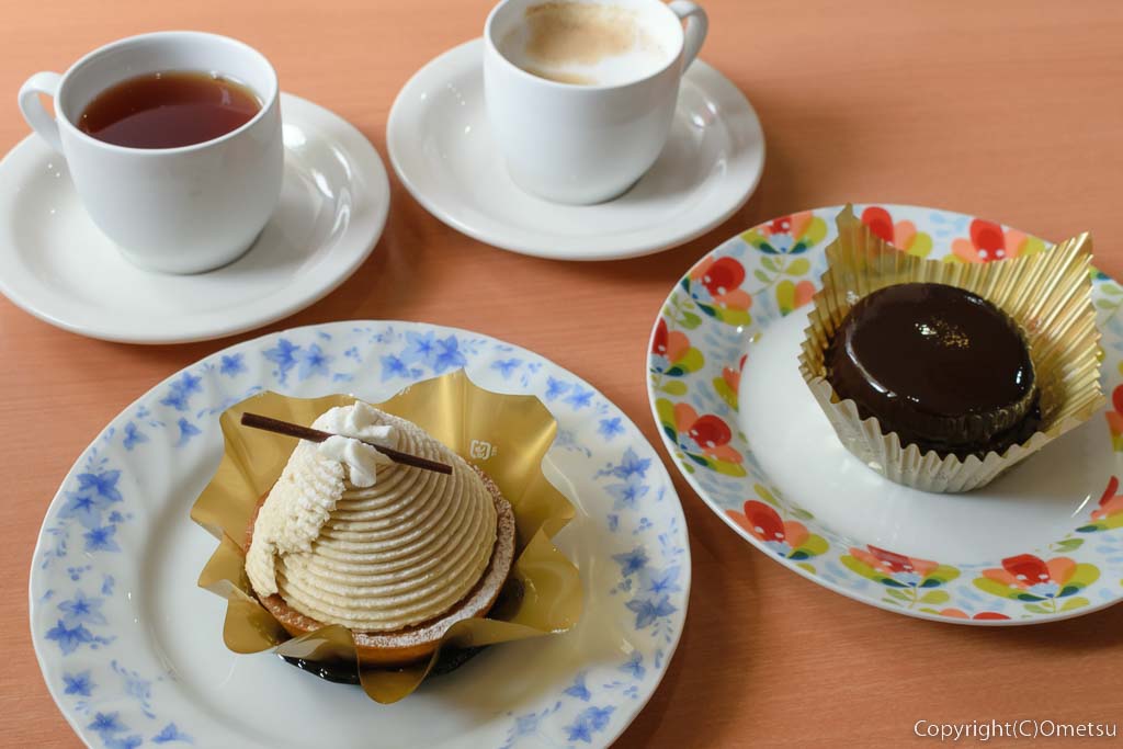 不二家レストランの、ケーキセット・ドリンクバー