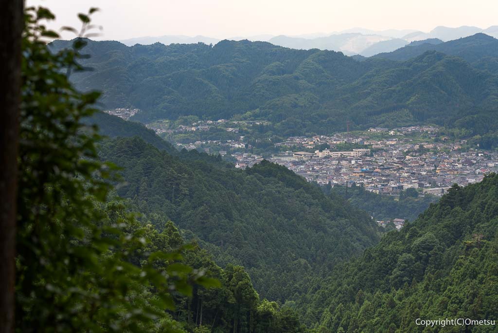 青梅丘陵から、奥多摩方面の展望