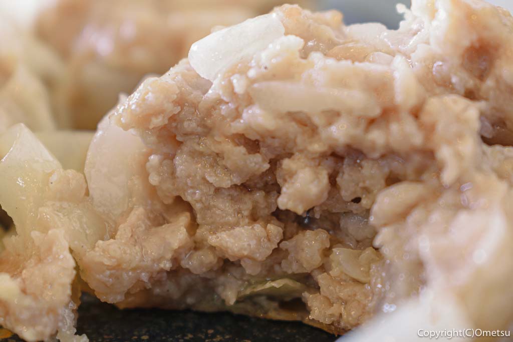 福生のレストラン・Ottamage(おったまーじゅ)の、日替わりランチの、シュウマイの、肉