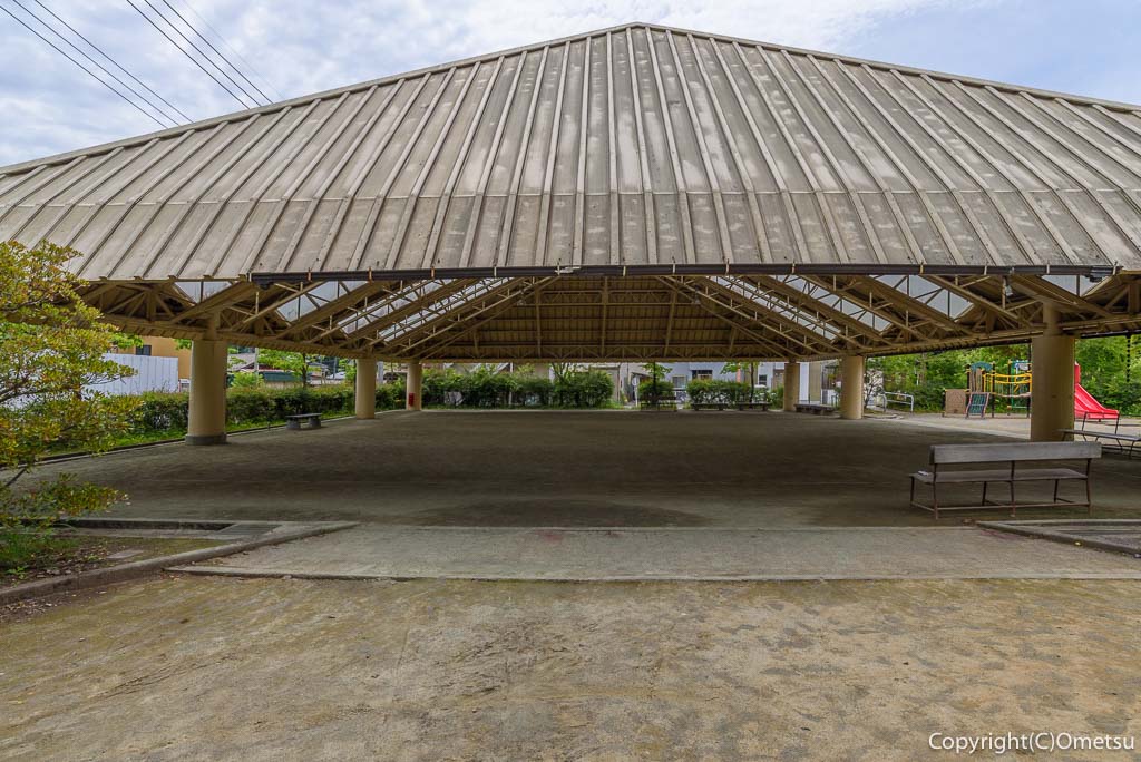 JR五日市線・岩井支線大久野駅付近・語らいふれあい広場の、ゲートボール場