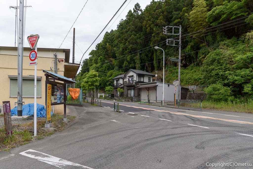 日の出町・都道184号線・交差点