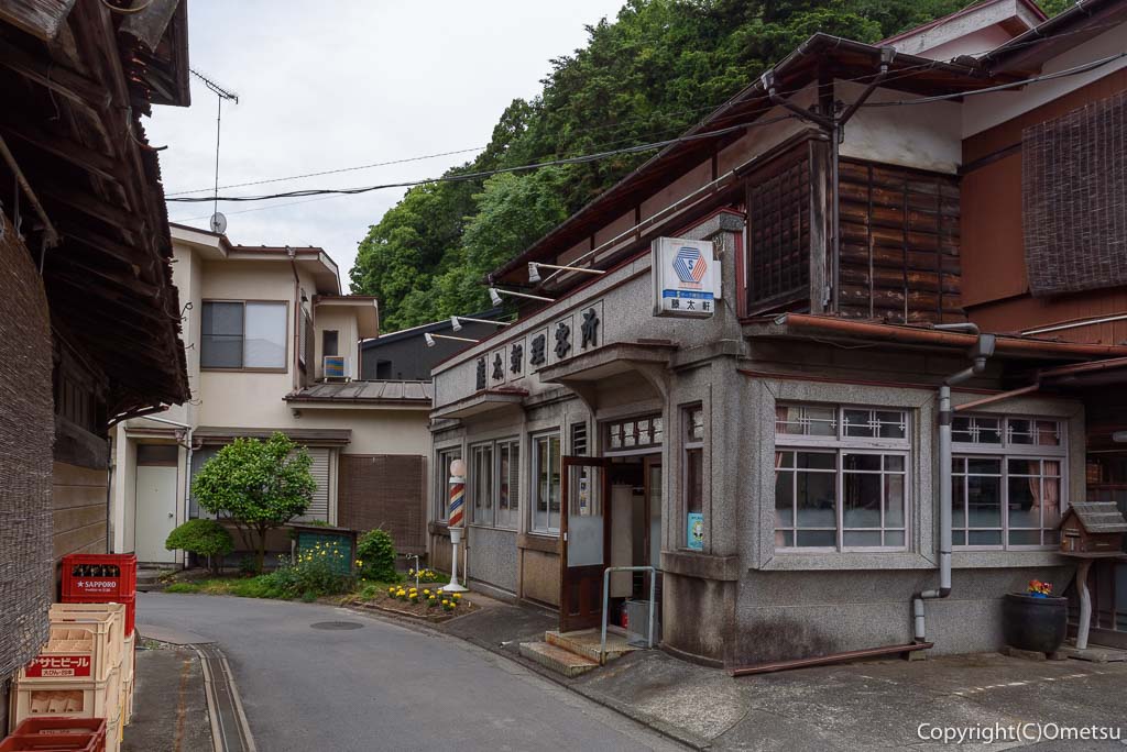 JR五日市線・岩井支線跡・勝太軒理容所付近