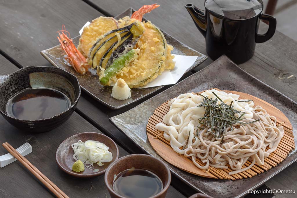 東京都・日の出町の、宝来屋の、蕎麦うどん天ぷら膳