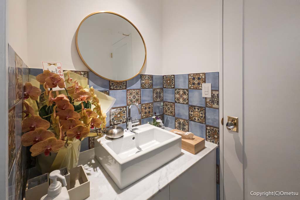 あきる野市・OSTERIA ALBERI（オステリア アルベリ）の洗面所