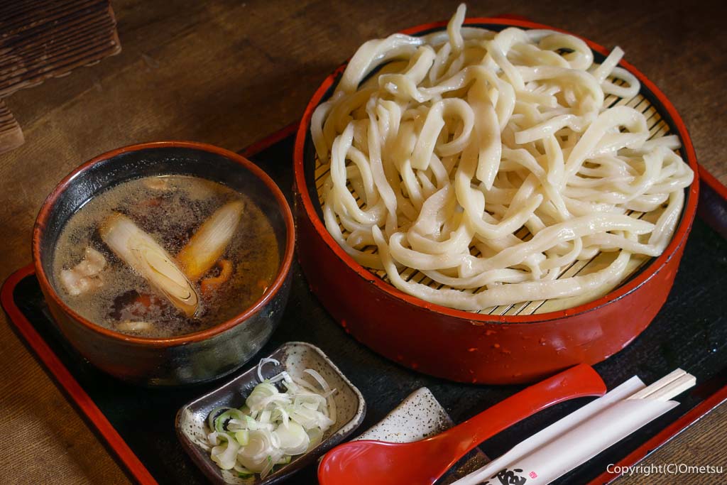 東青梅のうどん店「根岸屋」の、「鴨南せいろ」