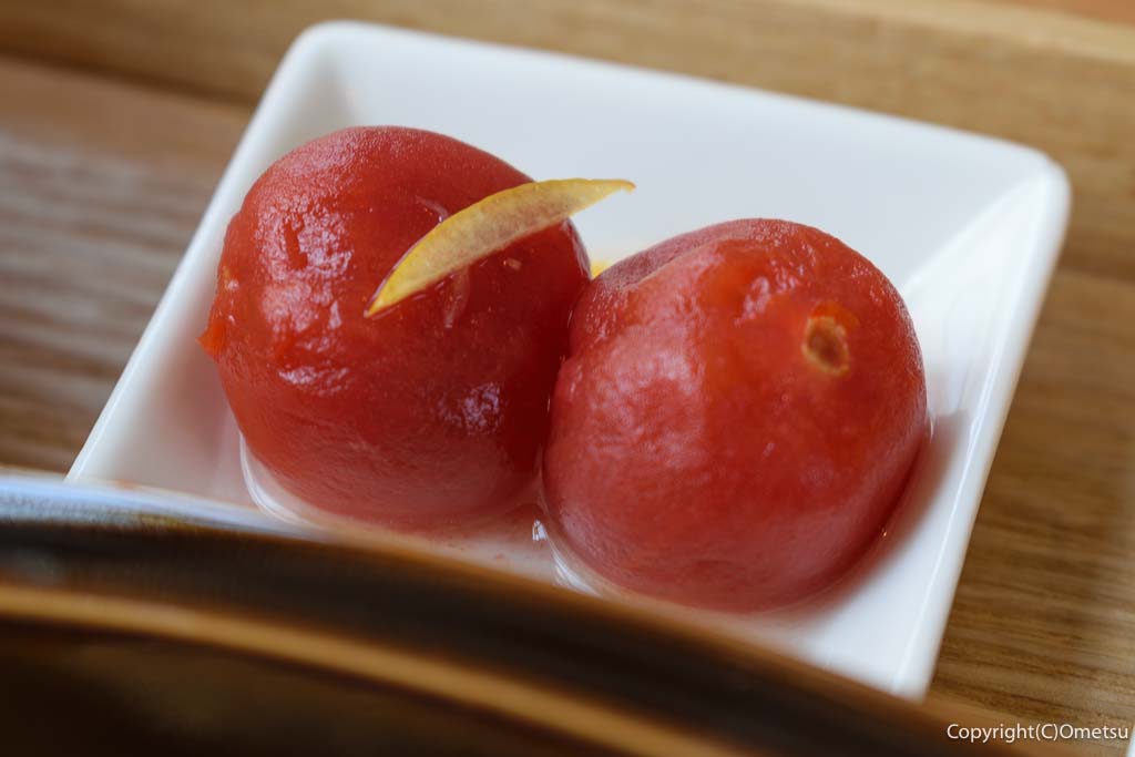 羽村の、カフェ・ククタナ（cafe kukutana）の、プチトマトの蜂蜜漬け