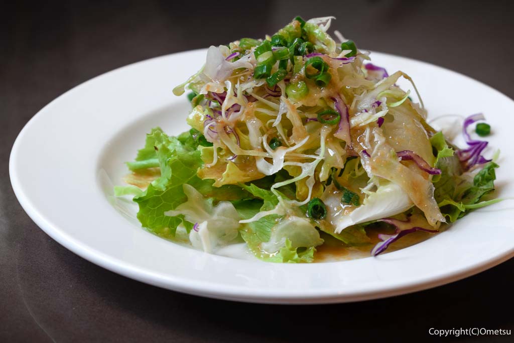 羽村駅東口のイタリアンレストラン「クレッシェレ」の、ランチ・サラダ