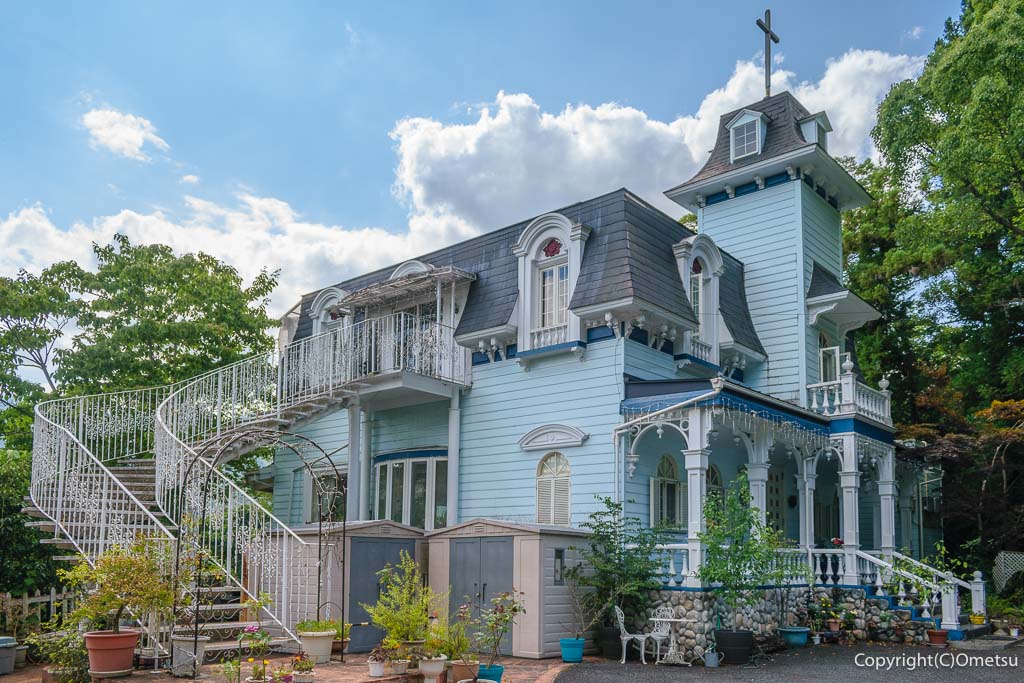 青梅市・二俣尾のRose Town Tea Garden（ローズ タウン ティー ガーデン）