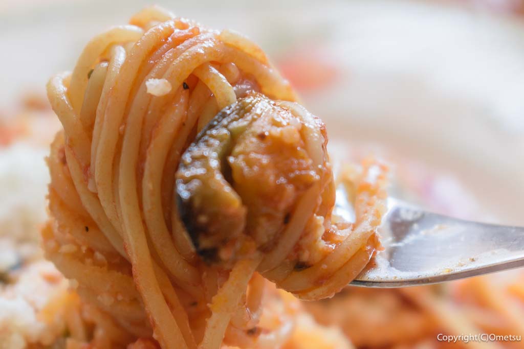 武蔵村山市「レストラン シモダ」の、Aランチの、彩り野菜の、トマトソース・スパゲッティ