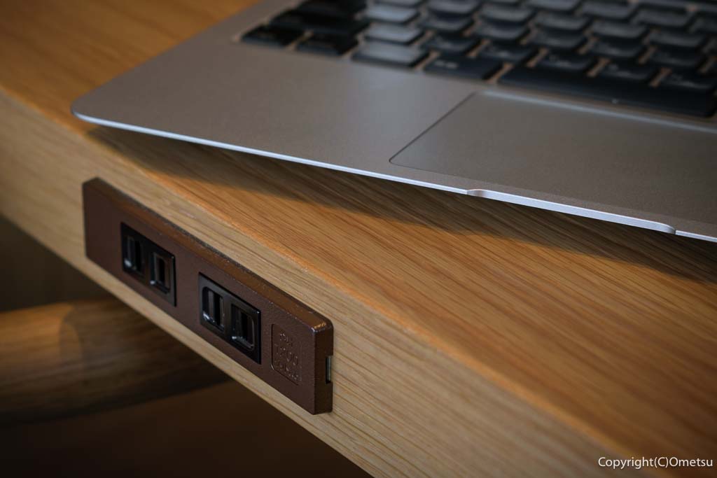 スターバックスコーヒー・羽村栄町店の、コンセント