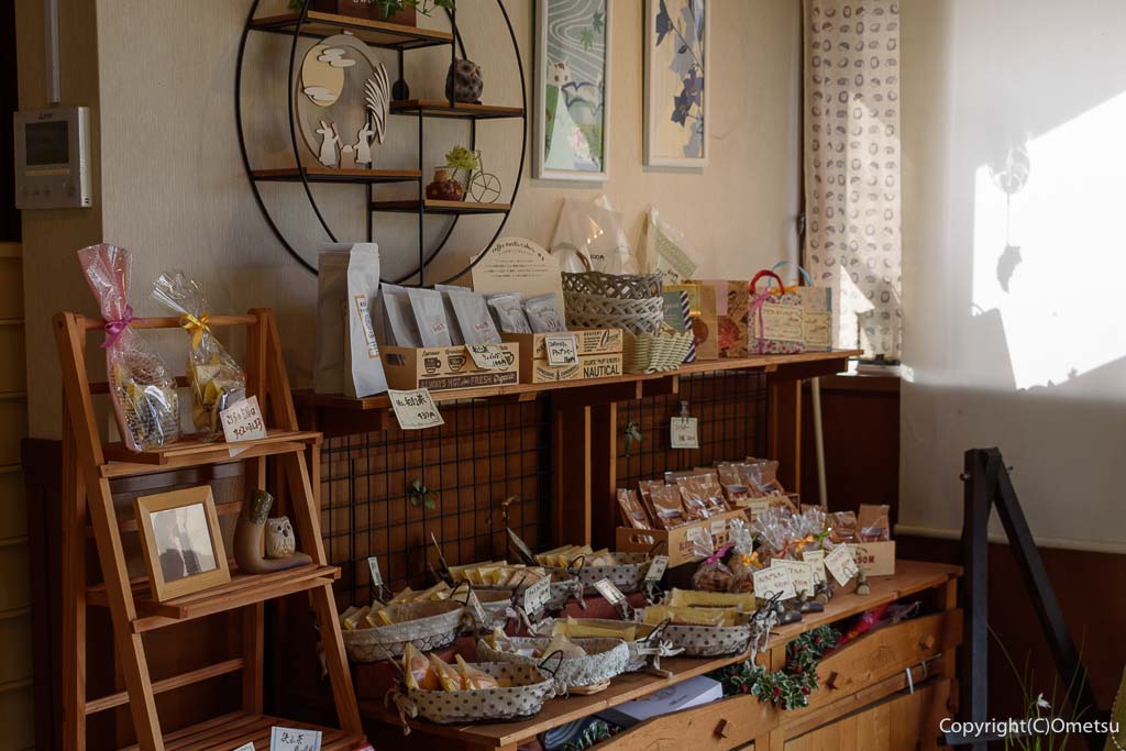青梅市・菓子工房パルティールの焼き菓子コーナー