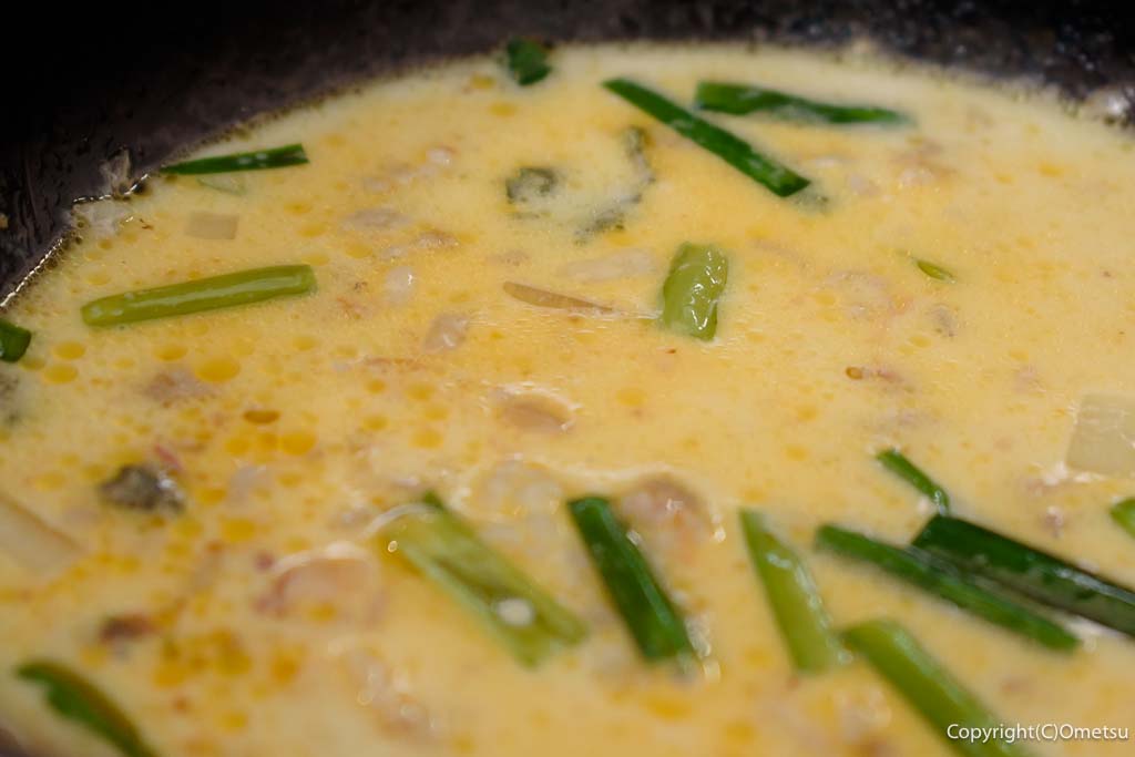 青梅市「ハイデン.コッコFACTORYサマンサ.タマサ 師岡町店」の「台湾まぜそば」のスープ割り