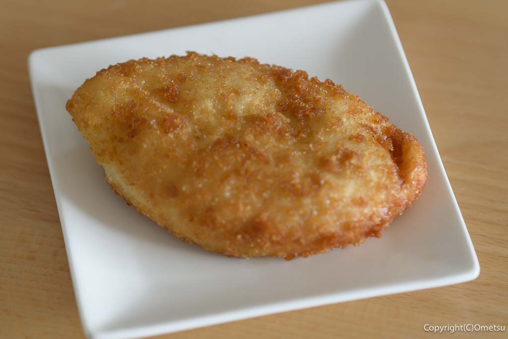 青梅市。火打屋・本店の、カレーパン