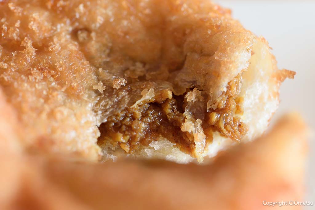 青梅市。火打屋・本店の、カレーパンの、カレールー