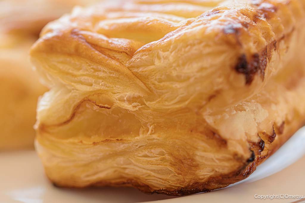 羽村市「スマイルカフェ」の、ふじりんごのパイ