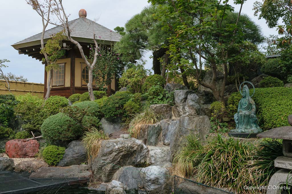 福生市・長徳寺の、日本庭園