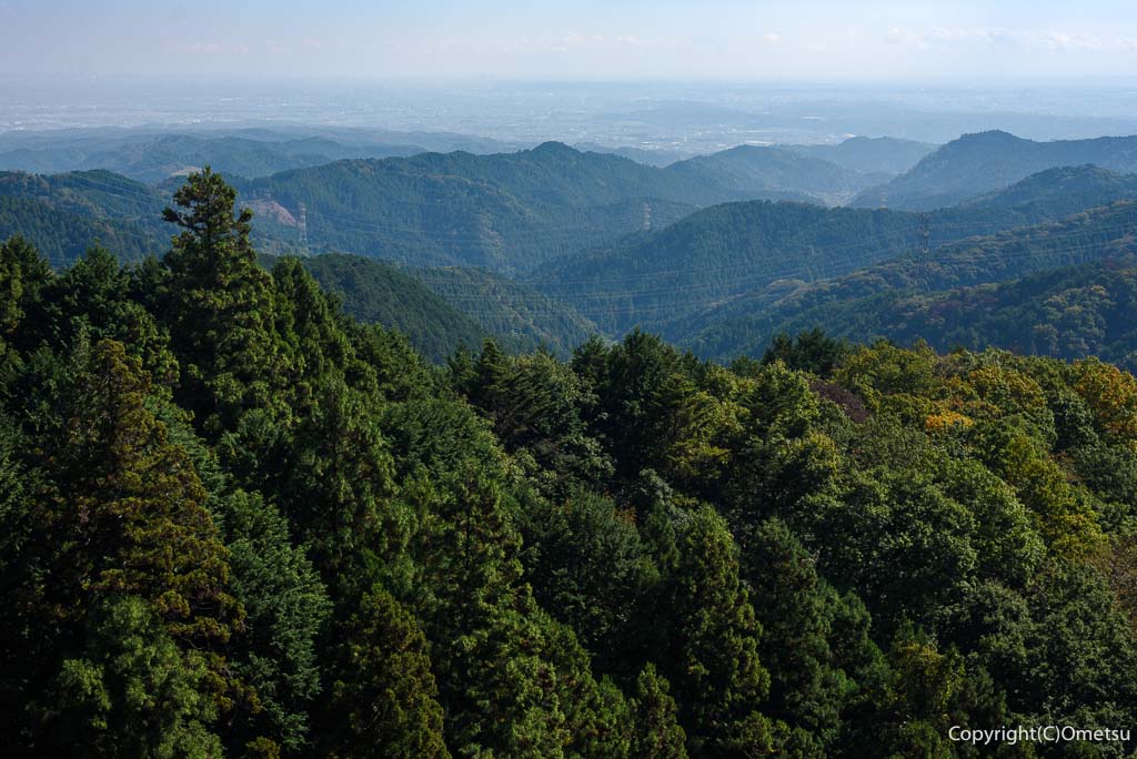 日の出山稜線からの、都心方面の展望