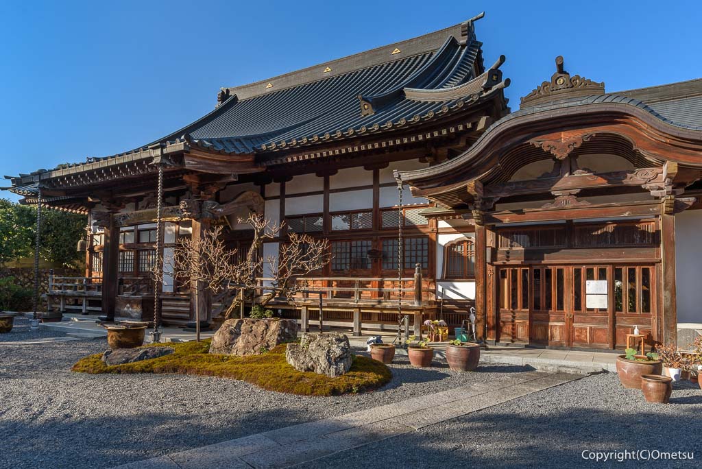 青梅市・玉泉寺、本堂