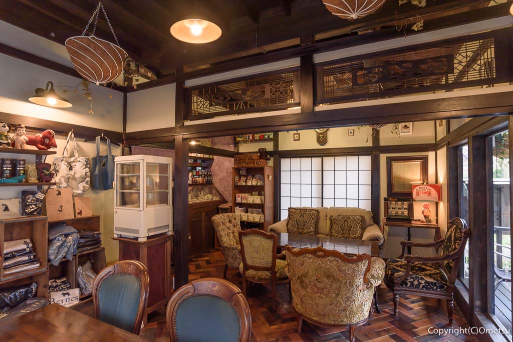 奥多摩町・御岳渓谷の「グリーマム」の店内