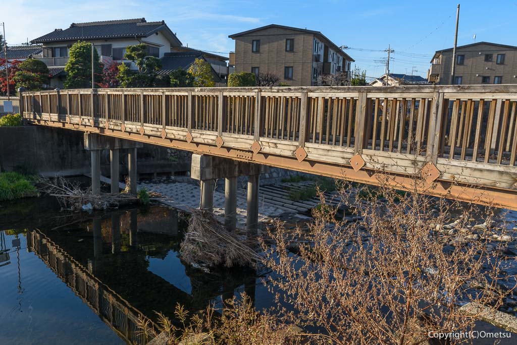 埼玉県・入間市の、霞川の、万世橋
