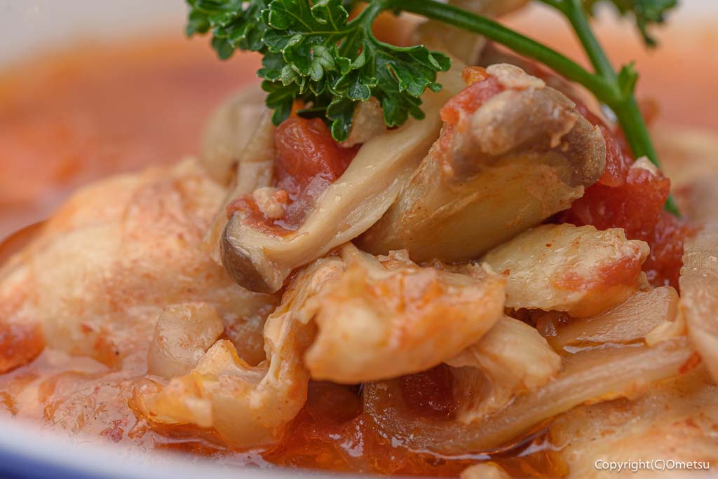 青梅市・岩蔵温泉のカフェ、CAFE YUBAの、チキンのトマト煮