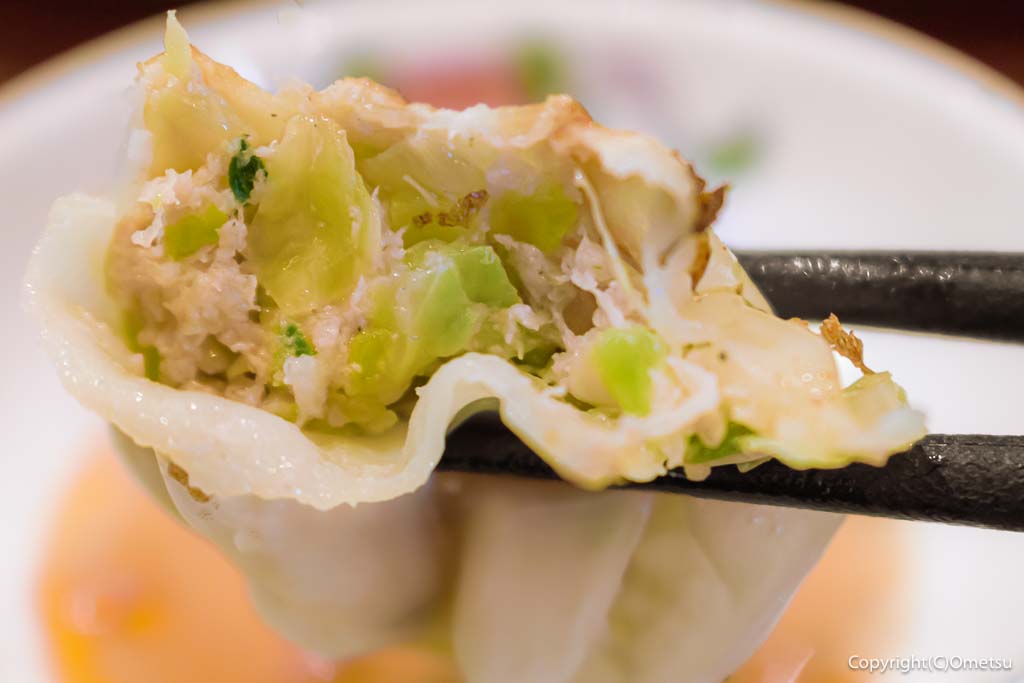 「餃子の王将 羽村小作坂上店」の、餃子