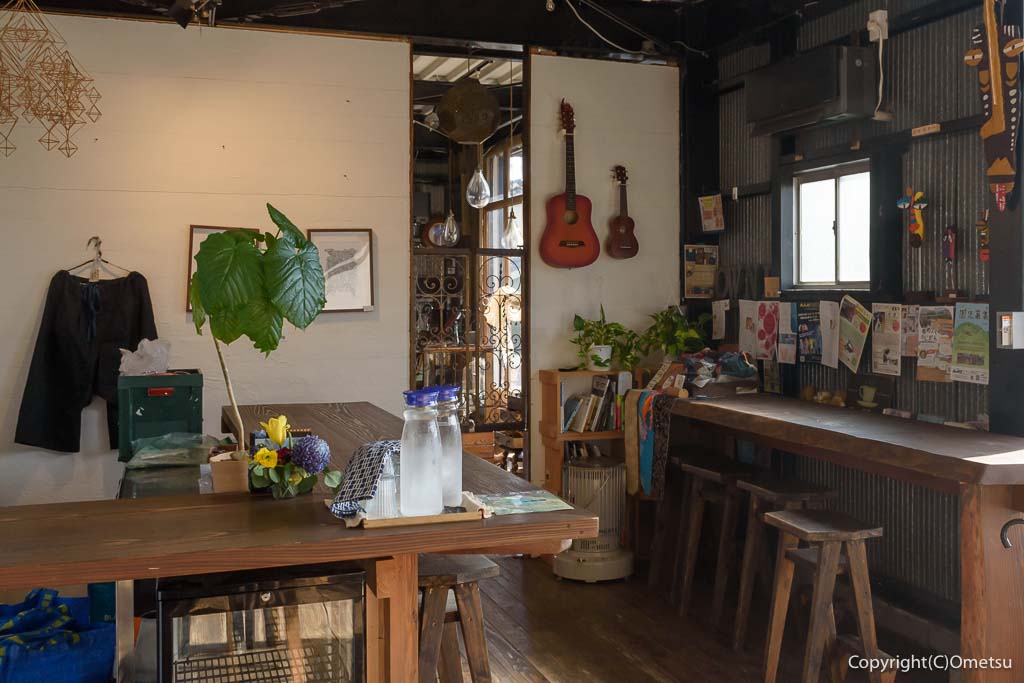 あきる野・OWNPの店内