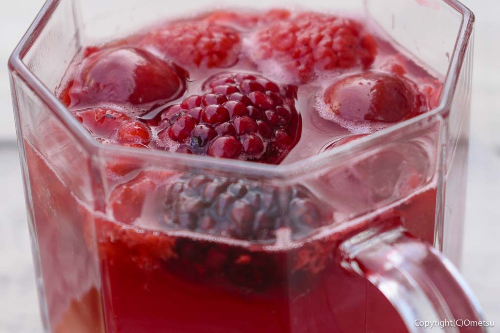 青梅・POT BELLYの、ベリーのコンブチャ