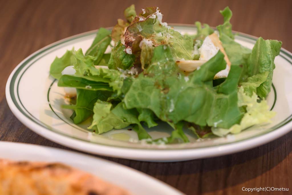 青梅市・河辺「ピッツァ＆カフェ トコ」の、ランチ・ミニサラダ