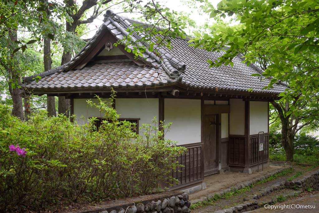 羽村市郷土博物館・旧田中家長屋門