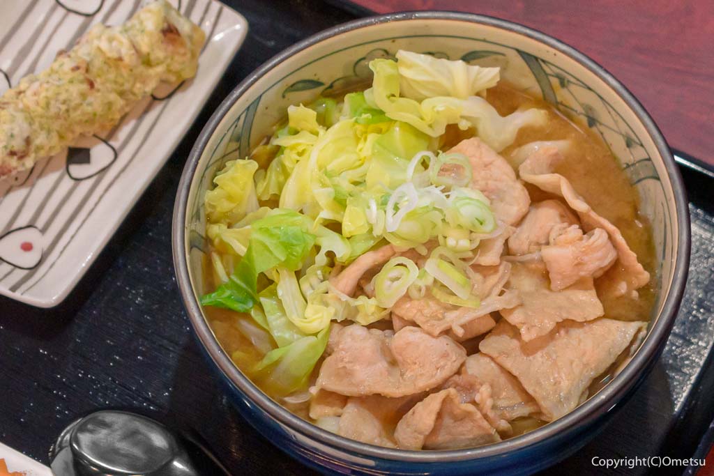 あきる野市の、うどん専門店・かわな花の、肉うどん