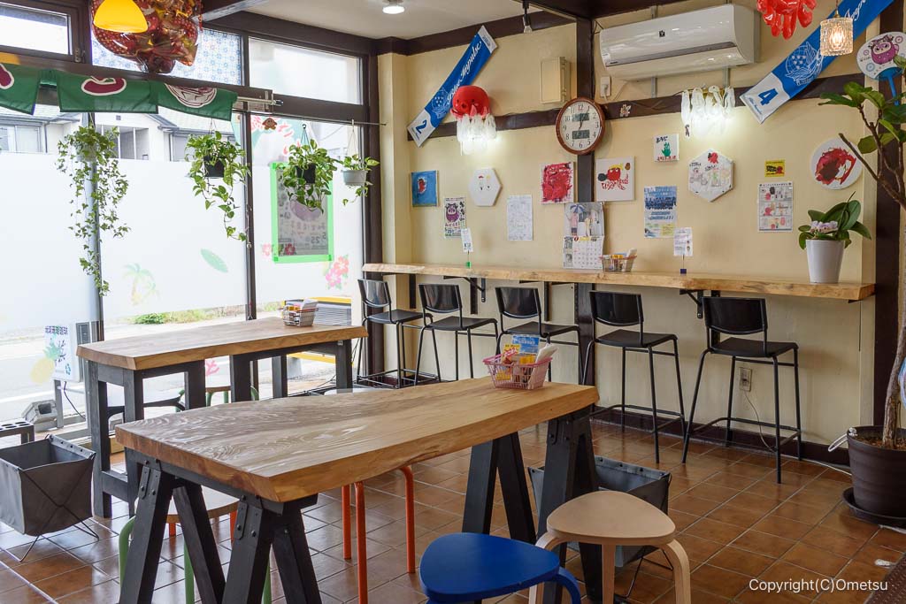 東京都・瑞穂町の「たこマックス」の店内