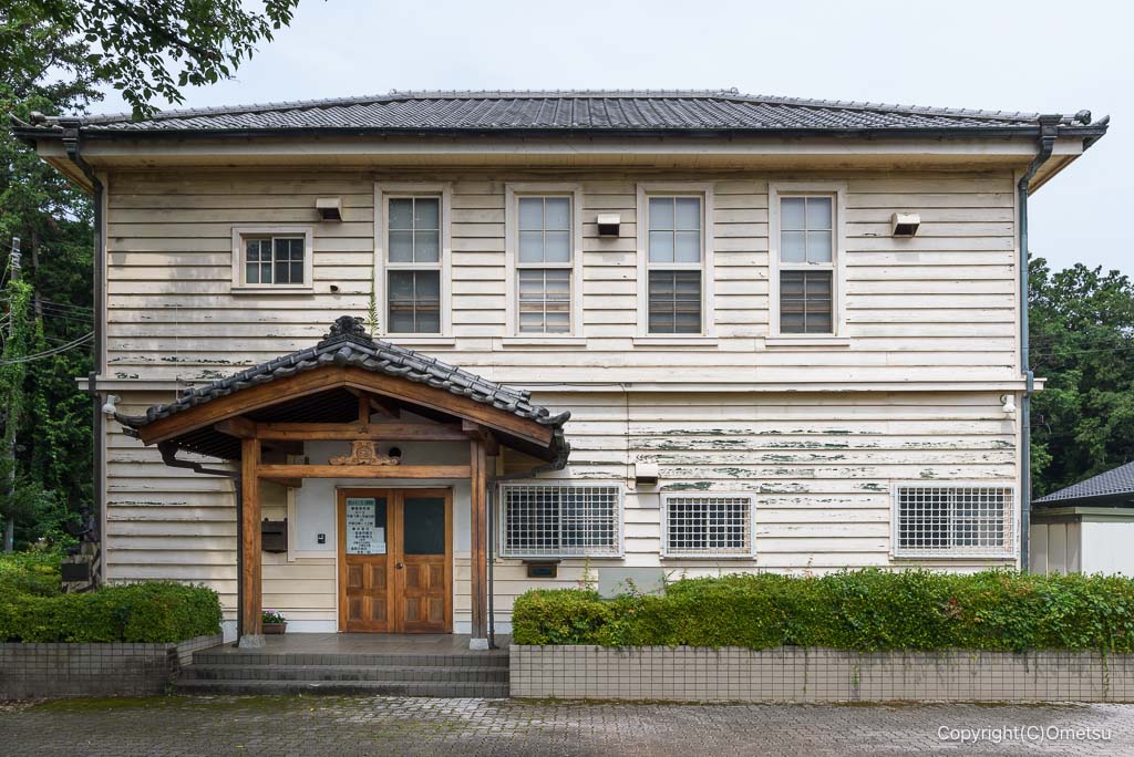 瑞穂町・元狭山ふるさと思い出館の正面