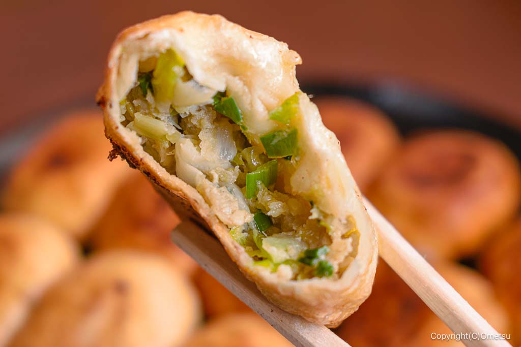 餃子のはながさ日高店の、ホワイト餃子の餡